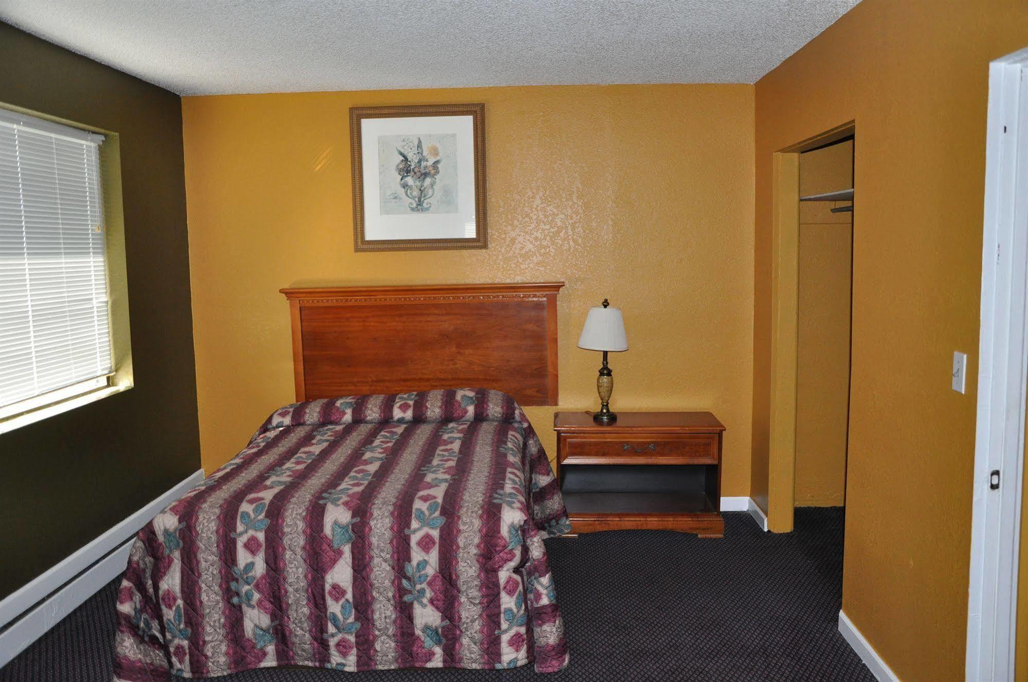 Atlantic Economy Inn Daytona Beach Buitenkant foto